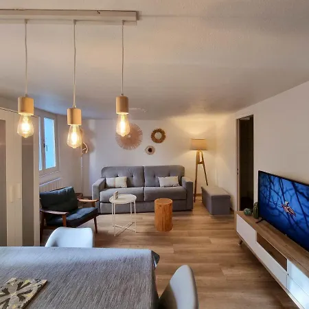 Travel Homes - Newgate 1, Elegant, Heart Of アパート
