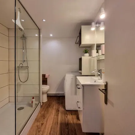 Travel Homes - Newgate 1, Elegant, Heart Of Appartement