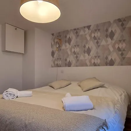 Travel Homes - Newgate 1, Elegant, Heart Of Appartement *